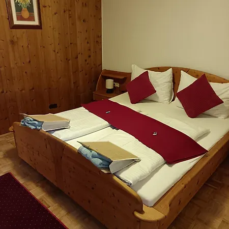 Haus Bernkogel Casa de Férias Dorfgastein