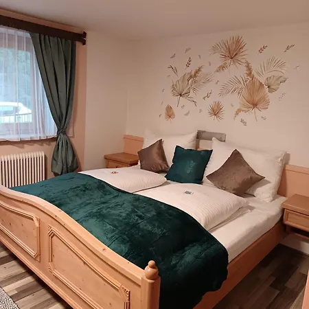 Semesterbostad Haus Bernkogel